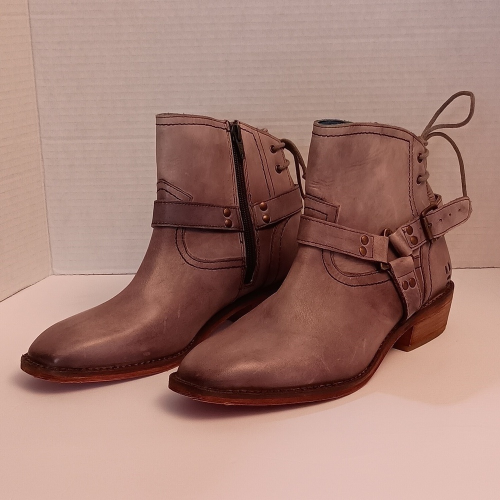 Roan by Bed Stu Grey Leather Heeled Booties Size 7.5